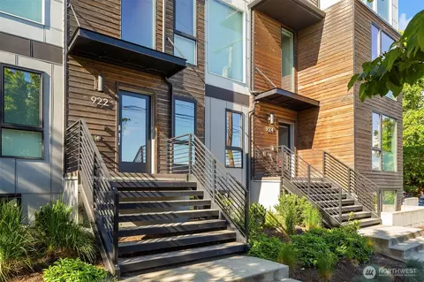 922 N 36th St, Seattle, WA 98103 photo 38