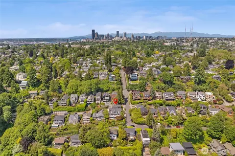 View/Area - 3617 E Cherry St, Seattle, WA 98122 photo 3 of 3