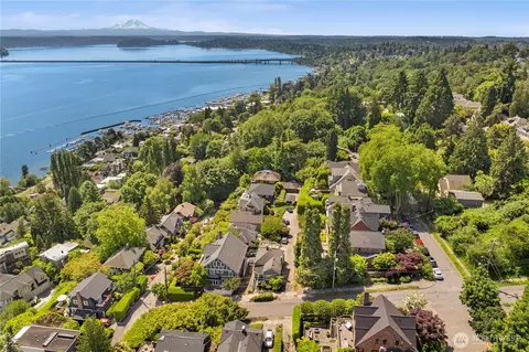 View/Area - 3617 E Cherry St, Seattle, WA 98122 photo 2 of 3
