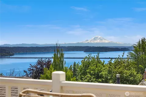 View/Area - 3617 E Cherry St, Seattle, WA 98122 photo 1 of 3