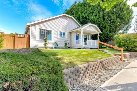 Exterior - 14803 Rivergrove Dr E, Sumner, WA 98390 photo 8 of 8