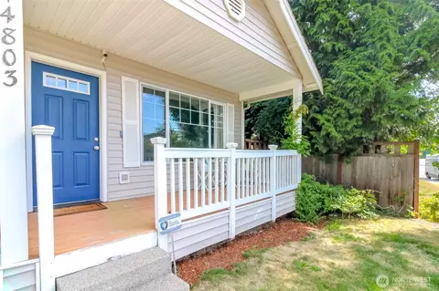 Exterior - 14803 Rivergrove Dr E, Sumner, WA 98390 photo 7 of 8