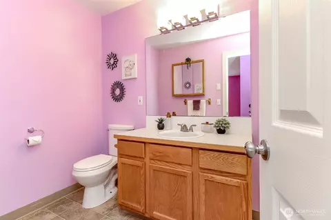 Bath - 14803 Rivergrove Dr E, Sumner, WA 98390 photo 1 of 2