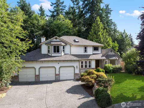 904 187th Pl SW, Lynnwood, WA 98036