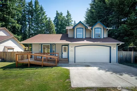 8432 Pepperidge Ln SE, Yelm, WA 98597