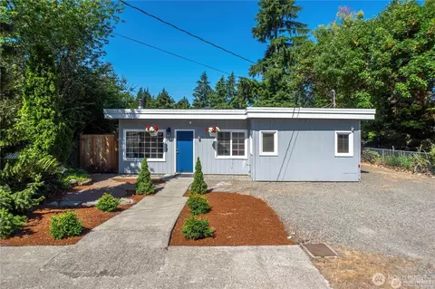 16029 19th Ave SW, Burien, WA 98166