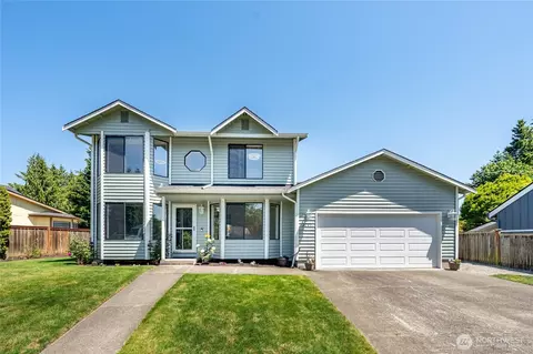 3717 Inverness Dr NE, Tacoma, WA 98422