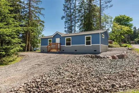 81 Stuart Dr, Port Angeles, WA 98362