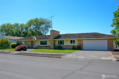 408 W 8th Ave, Ritzville, WA 99169