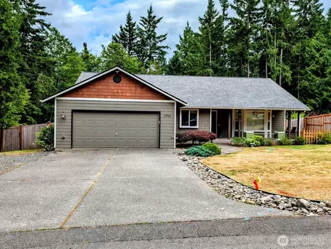 13704 Daybreak Pl NW, Silverdale, WA 98383
