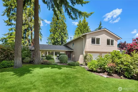 22809 38th Ave SE, Bothell, WA 98021