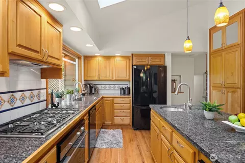 22809 38th Ave SE, Bothell, WA 98021 photo 8