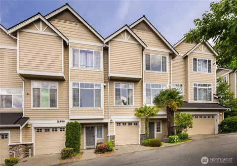 11899 SE 4th Pl #602, Bellevue, WA 98005