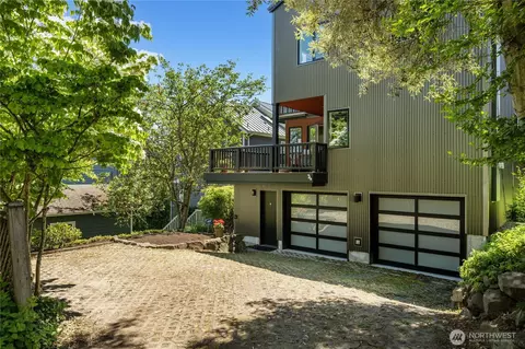 Exterior - 2408 E Roy St, Seattle, WA 98112 photo 9 of 9