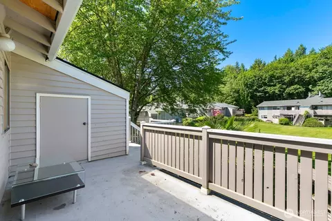 Exterior - 9930 NE 144th Ln #206, Kirkland, WA 98034 photo 1 of 6