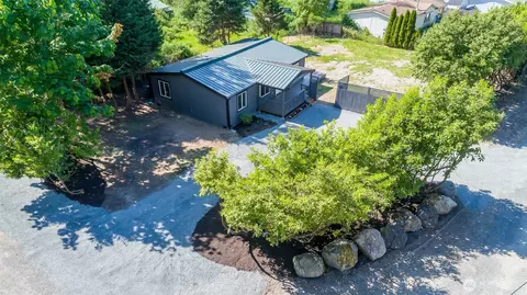 20215 Crystal Springs Dr, Granite Falls, WA 98252