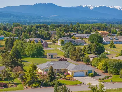 140 Buckhorn Rd, Sequim, WA 98382