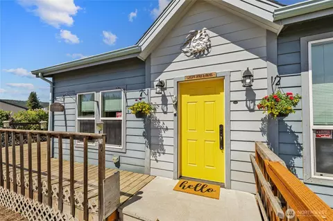 1250 Sunlight Dr, Cle Elum, WA 98922