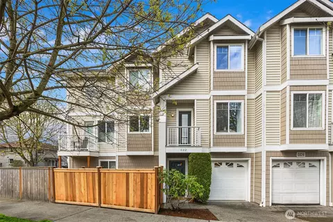 602 NE 68th St, Seattle, WA 98115