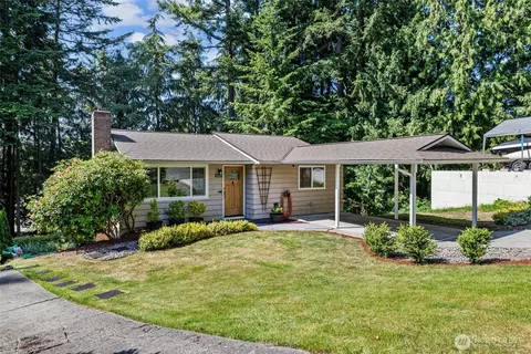 5629 146th St SW, Edmonds, WA 98026
