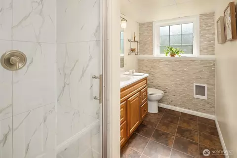 8724 Main St, Edmonds, WA 98026 photo 18