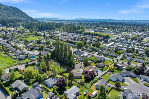 View/Area - 2909 E Section St, Mount Vernon, WA 98274 photo 6 of 6