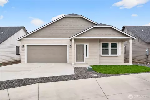 1019 Redwood Rd, Moses Lake, WA 98837