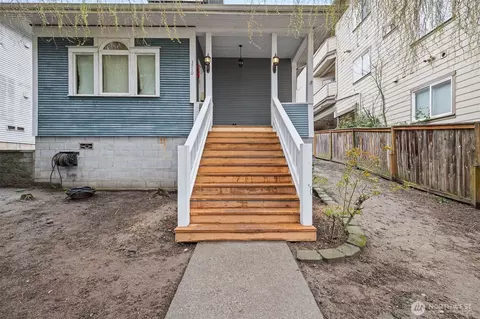 Exterior - 3710 Rucker Ave, Everett, WA 98201 photo 5 of 5