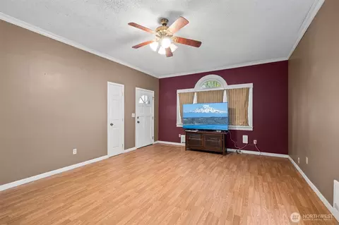Living - 3710 Rucker Ave, Everett, WA 98201 photo 1 of 9