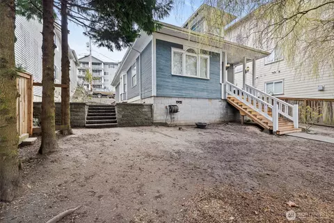 3710 Rucker Ave, Everett, WA 98201