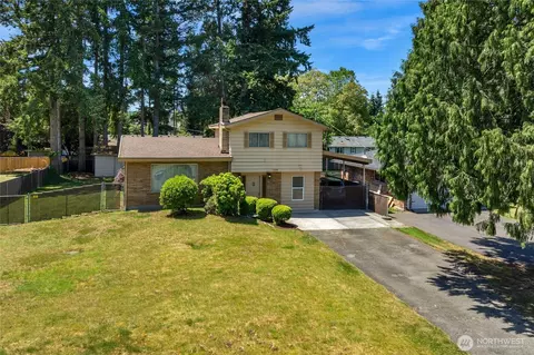 11410 46th Ave NE, Marysville, WA 98271