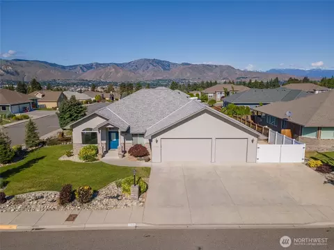 1536 Harrington Ln, East Wenatchee, WA 98802
