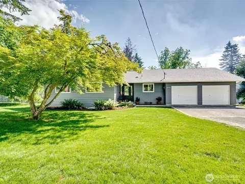 23725 NE 16th St, Camas, WA 98607