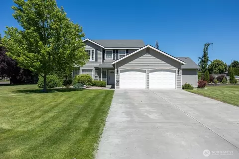 4302 Winners Cir, West Richland, WA 99353