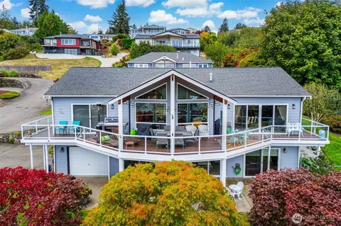 7761 E Spruce St, Port Orchard, WA 98366