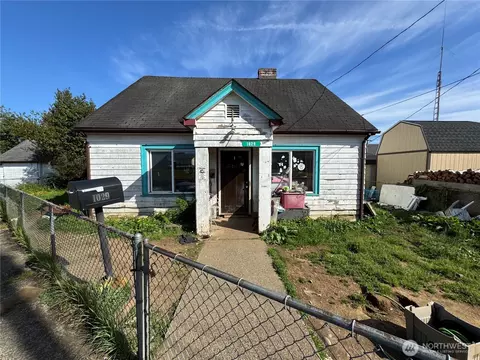 1029 Cleveland St, Aberdeen, WA 98520
