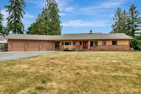 21611 88th Dr NE, Arlington, WA 98223