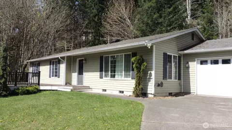 2024 Summit Lake Shore Rd NW, Olympia, WA 98502