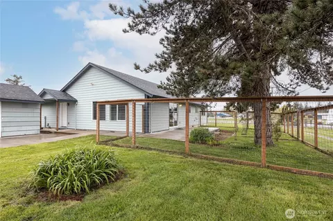 32900 NW Pekin Fry, Ridgefield, WA 98642