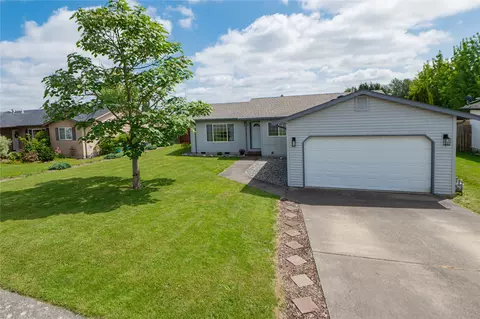 6160 Pacific Heights Dr, Ferndale, WA 98248