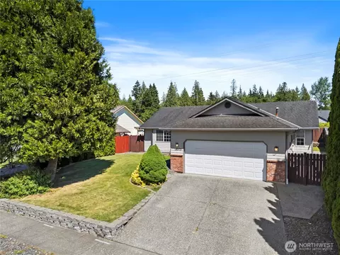 18505 Ballantrae Dr, Arlington, WA 98223