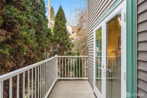 Other - 1906 Franklin Pl E #103, Seattle, WA 98102 photo 6 of 8