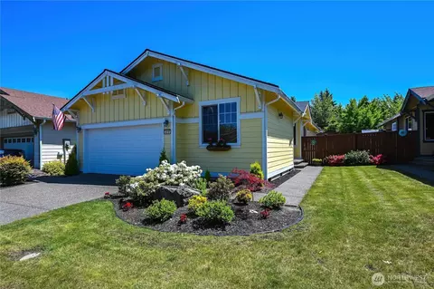 4916 Bend Dr NE, Lacey, WA 98516