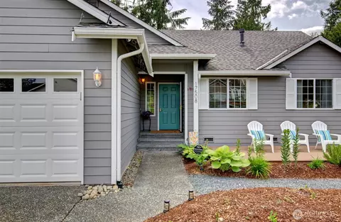 17508 Redhawk Dr, Arlington, WA 98223