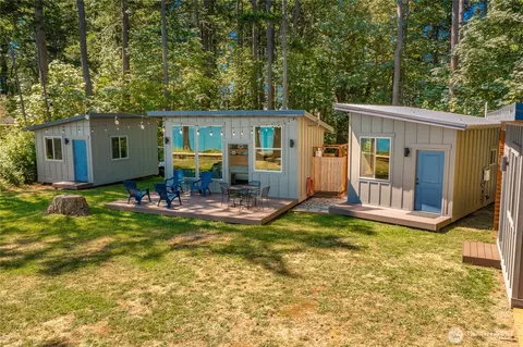 64 Eliza Is, Bellingham, WA 98226