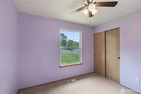Bedroom - 502 NW Alexander Ct, Orting, WA 98360 photo 3 of 4