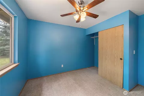 Bedroom - 502 NW Alexander Ct, Orting, WA 98360 photo 2 of 4