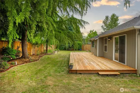 Exterior - 502 NW Alexander Ct, Orting, WA 98360 photo 2 of 5