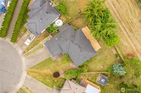 View/Area - 502 NW Alexander Ct, Orting, WA 98360 photo 2 of 2