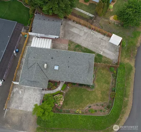 View/Area - 10930 38th Dr SE, Everett, WA 98208 photo 2 of 4